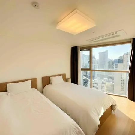 Hotel With Busan Exterior photo